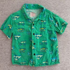 Cat & Jack Green Top with Car and Surfboard Print